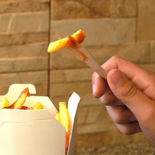 Vidlička na hranolky ze dřeva 8,5 cm (1000 ks)