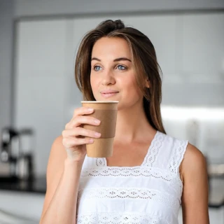 Manžeta papírová, hnědá pro kelímky Ø 90 mm, 100 ks
